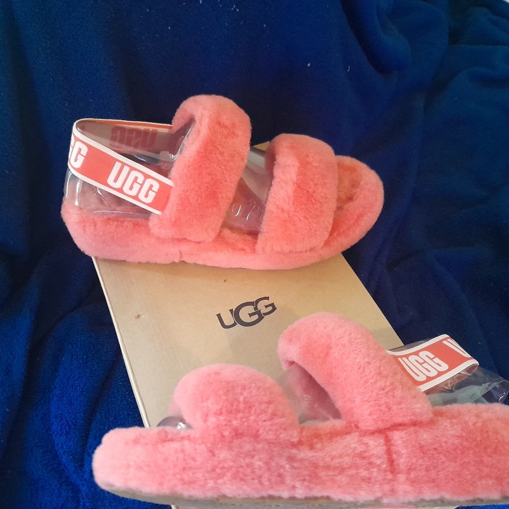 Ugg - image 2